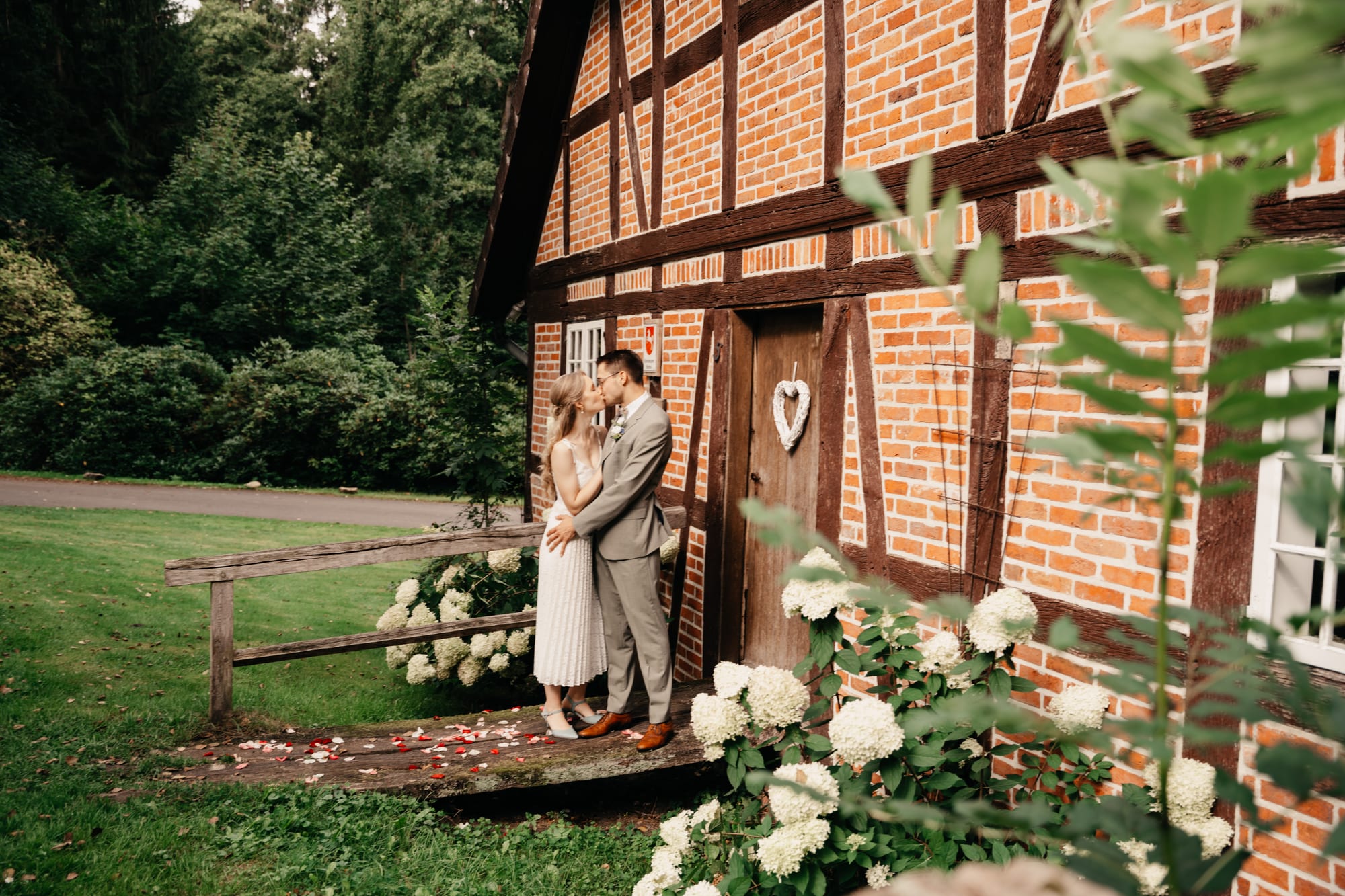 Hochzeit an der Wassermühle Federlohmühlen – Anna Lorek Fotografie